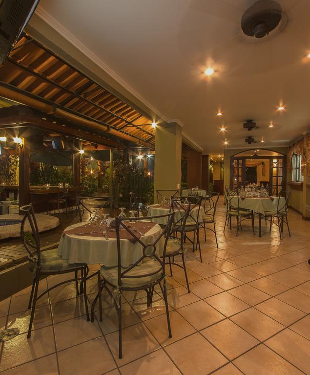 אורוטינה Hotel Iguana Verde מראה חיצוני תמונה